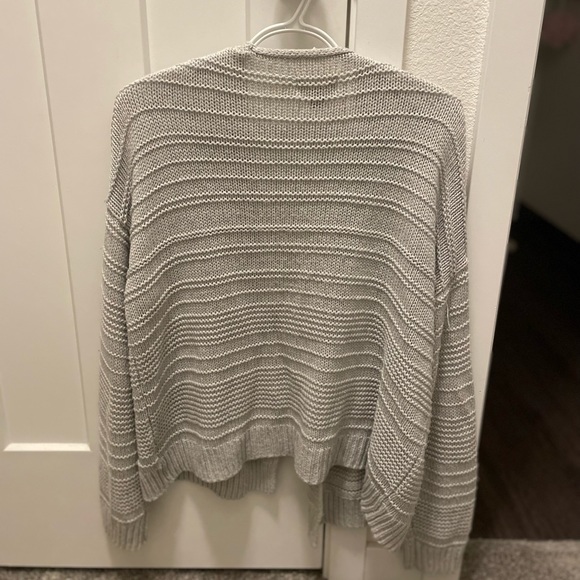 Simple Cream Cardigan - Picture 3 of 3